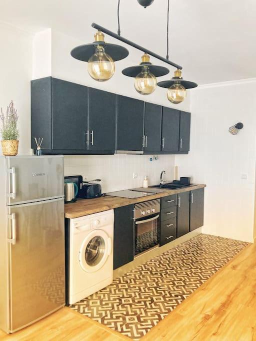 Nice View Apartment In The City Center Фузета Екстер'єр фото